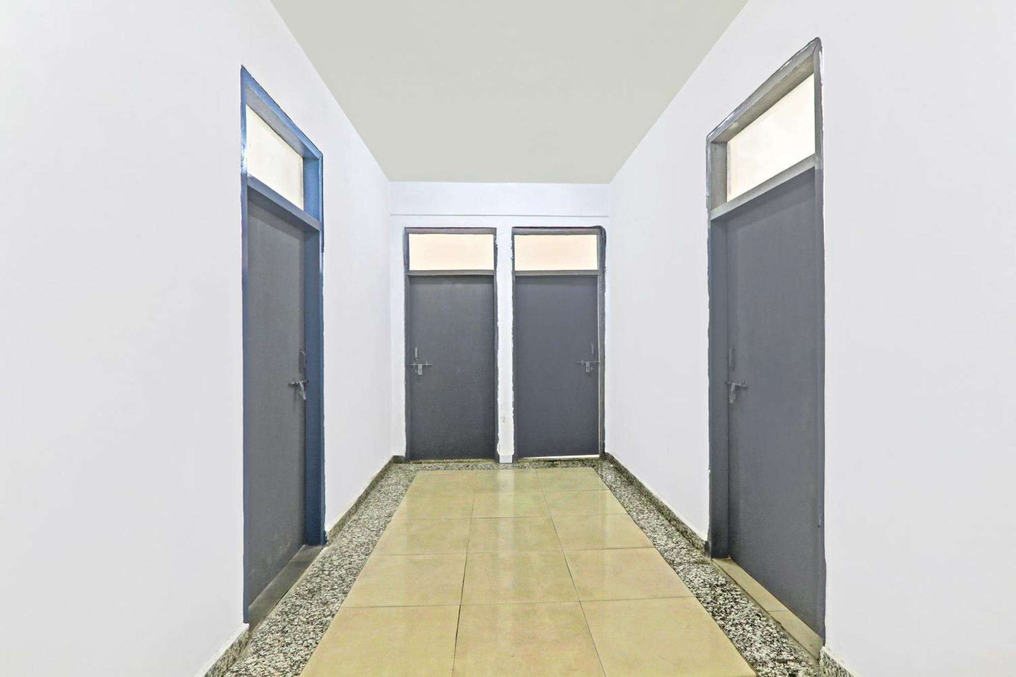 Hasanganj Super Hotel O Jankipuram Near Sahara State Formerly Basera Homes מראה חיצוני תמונה