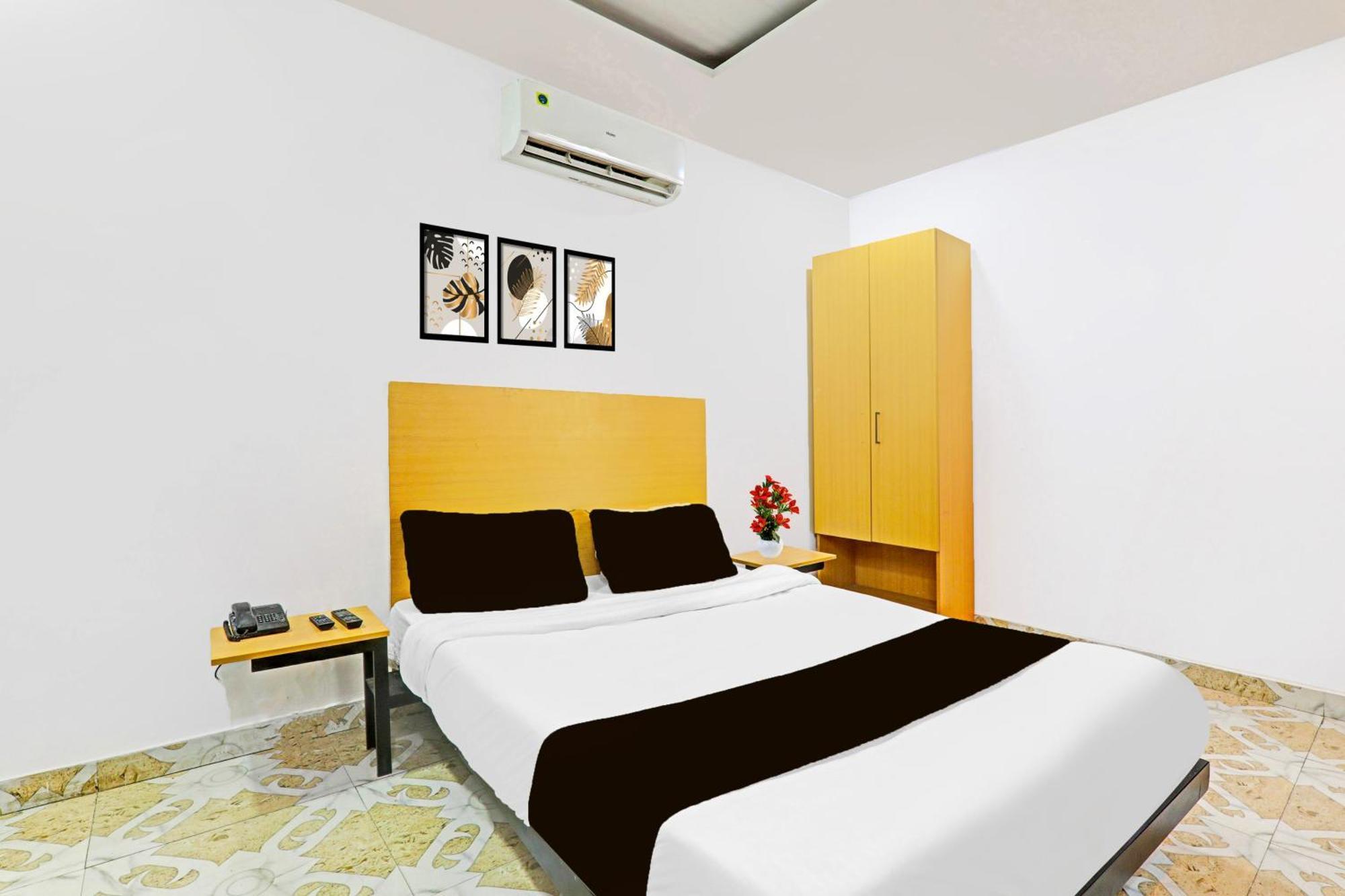 Hasanganj Super Hotel O Jankipuram Near Sahara State Formerly Basera Homes מראה חיצוני תמונה
